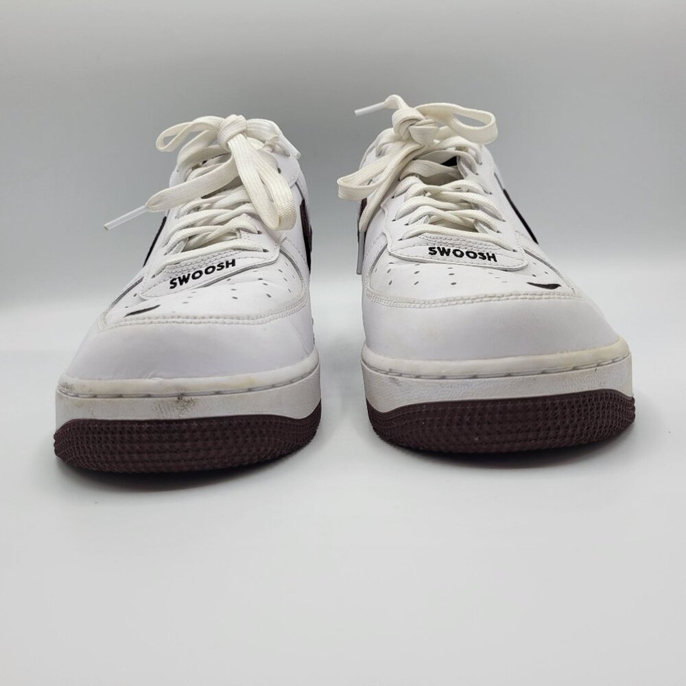 Nike Air Force 1 CJ8731 100 Low Mens Sneakers Size 10 White & Maroon - Picture 9 of 16